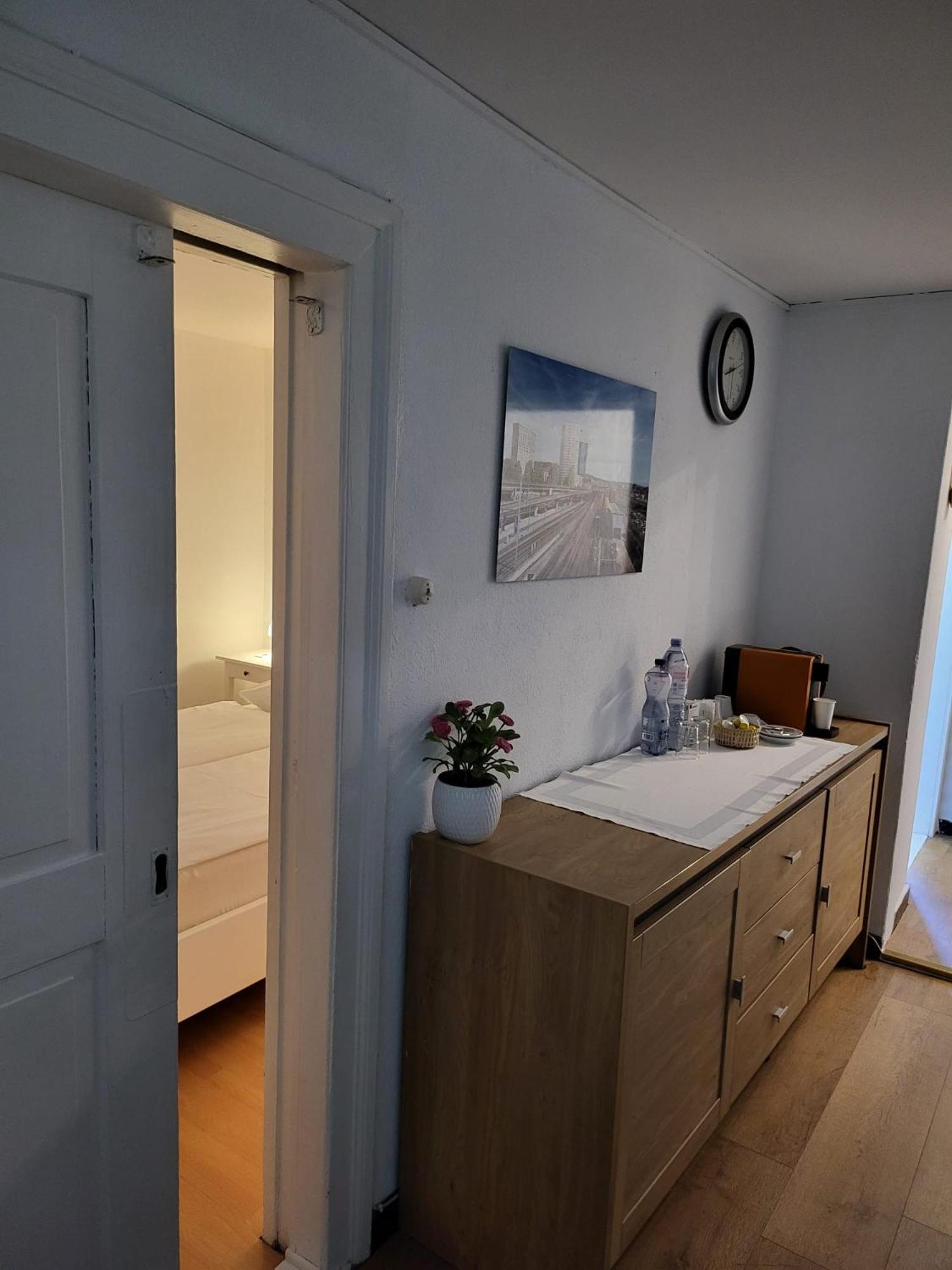 Bastis Central Guesthouse Lucerne City Экстерьер фото